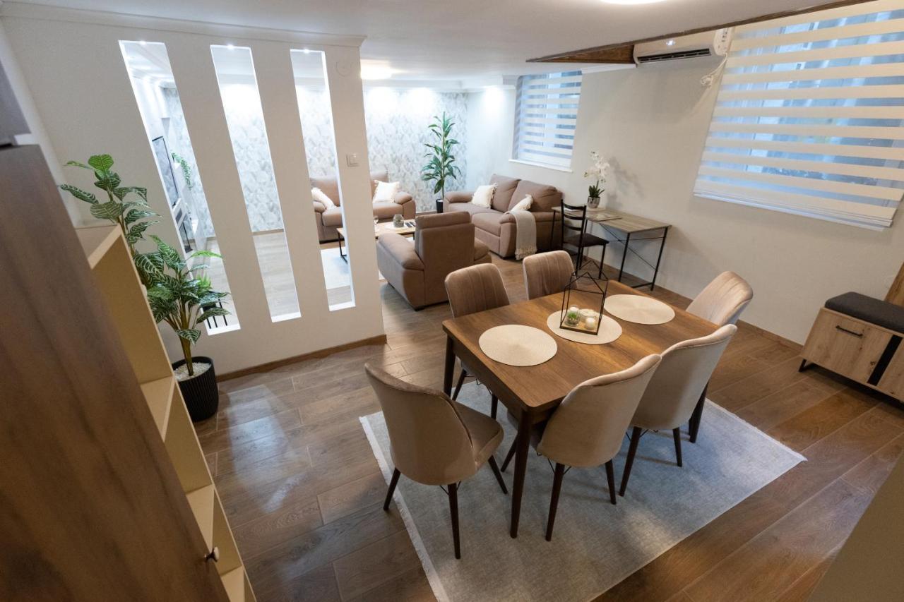 סובוטיקה Museum Apartment מראה חיצוני תמונה